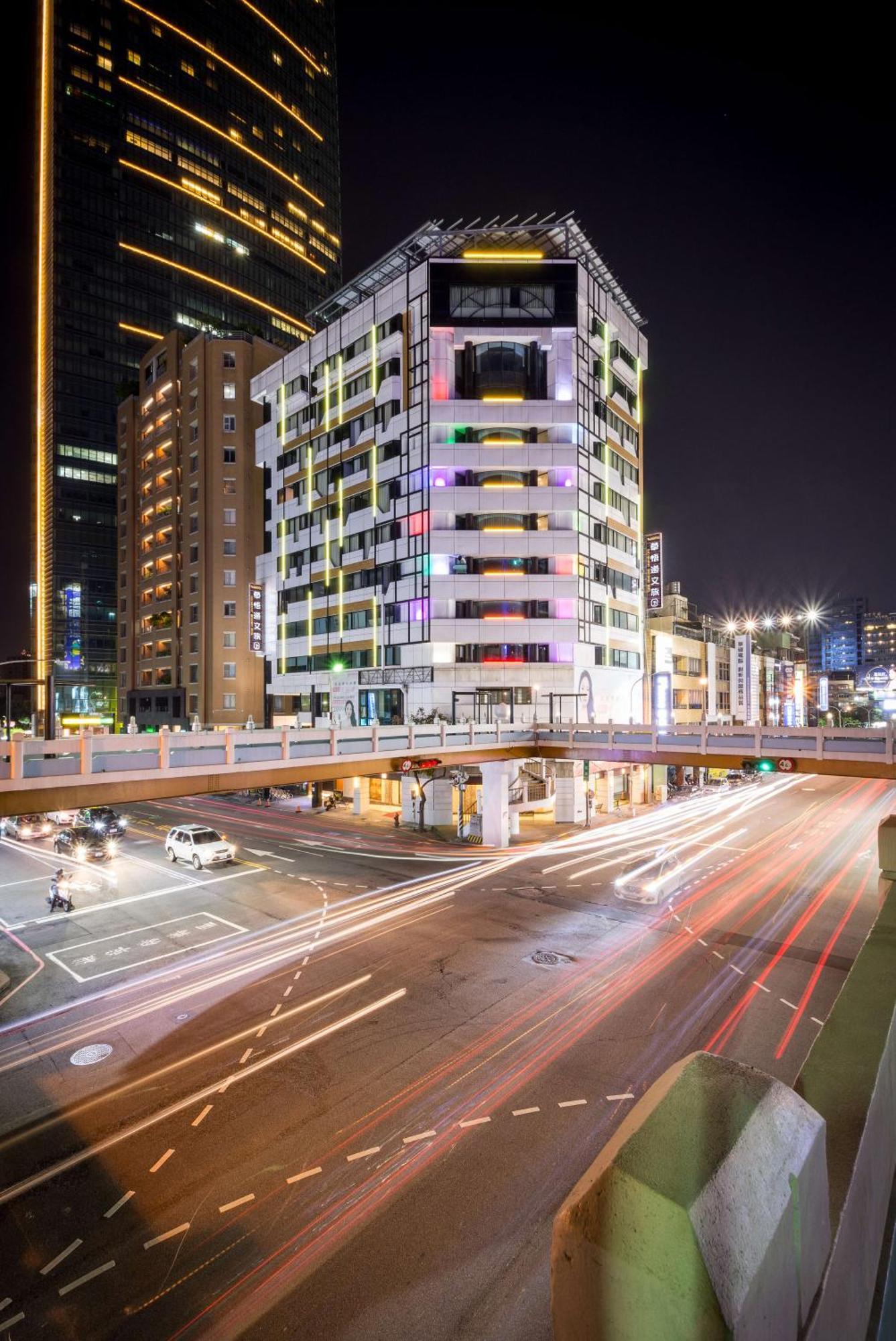 Calligraphy Greenway Hotel Taichung Dış mekan fotoğraf